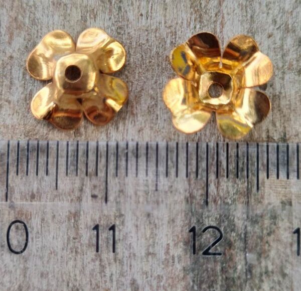 Coppetta in ottone galvanizzato fiore 4 petali per perlina da 8 mm (Copia)